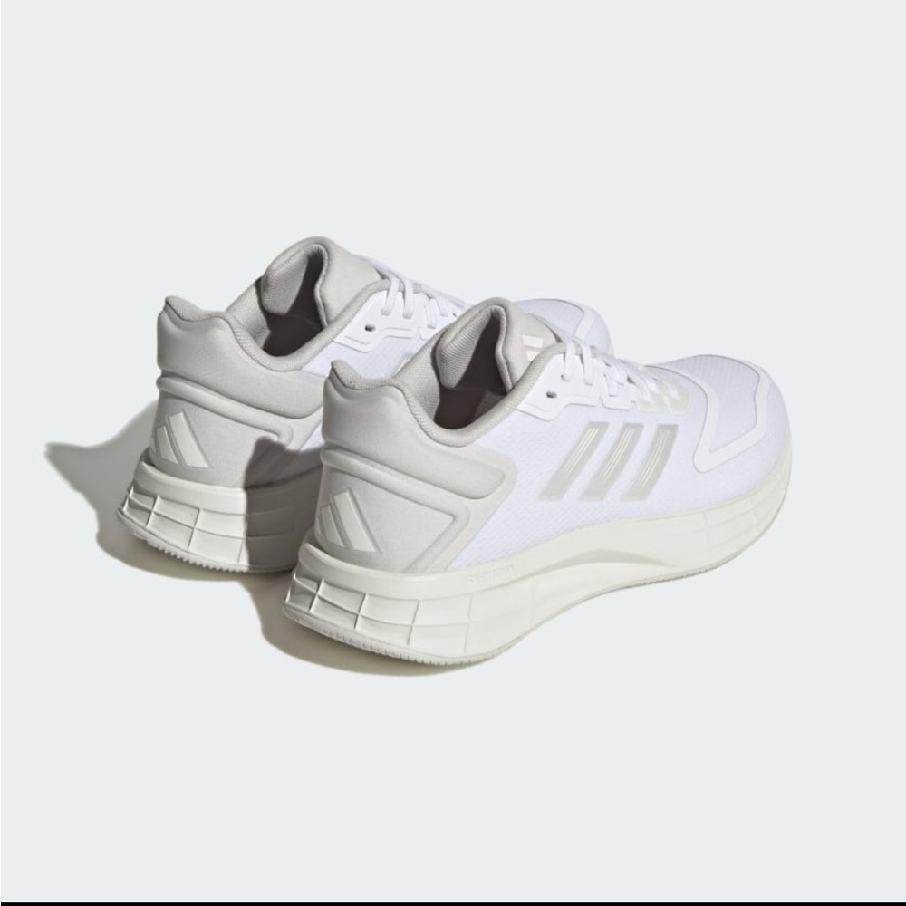 [NIB] Adidas women Duramo 10 Running Shoes size 8